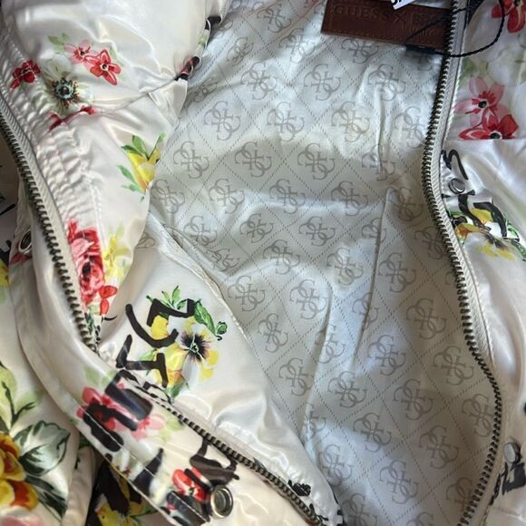 NWT GUESS x Brandalised Wilde Floral Graffiti Puffer Vest Convertible Jacket - Picture 7 of 15
